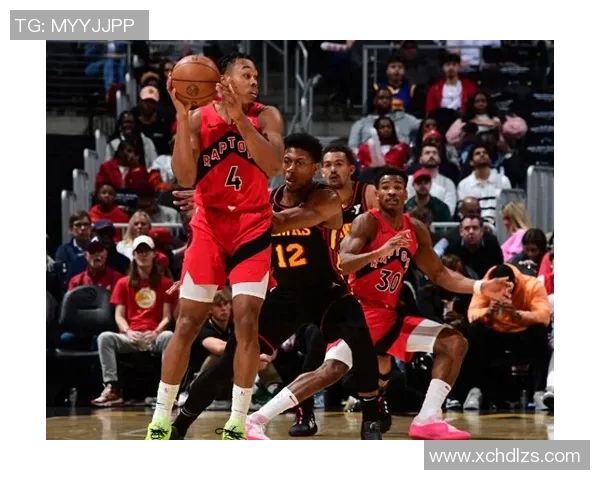 特雷杨带领亚特兰大老鹰冲击季后赛目标展现超强个人能力与团队合作精神 特雷杨带领亚特兰大老鹰冲击季后赛目标展现超强个人能力与团队合作精神